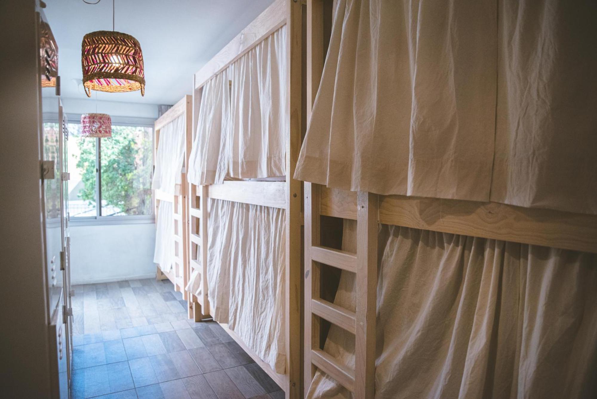 Hostal Fuxia Jungle Mendoza